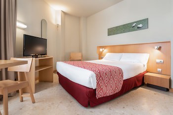 Exe Campus San Mames Aparthotel