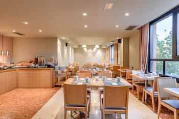 Exe Campus San Mames Aparthotel