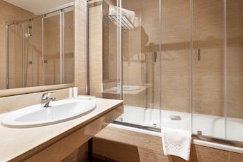 Exe Campus San Mames Aparthotel