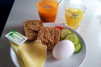Jumbo Stay Hotel