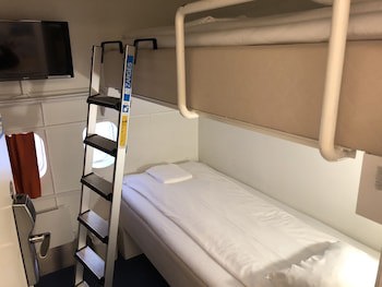 Jumbo Stay Hotel