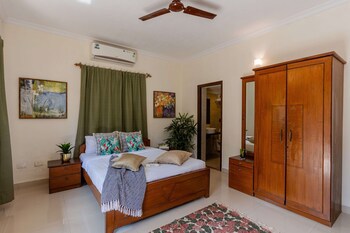 Aguada Anchorage - The Villa Resort