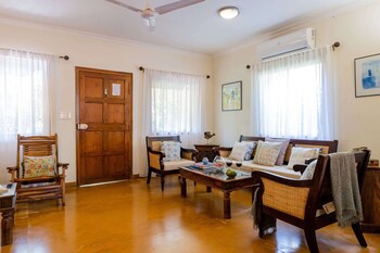 Aguada Anchorage - The Villa Resort