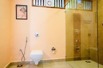 Aguada Anchorage - The Villa Resort