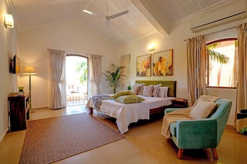 Aguada Anchorage - The Villa Resort