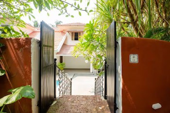 Aguada Anchorage - The Villa Resort