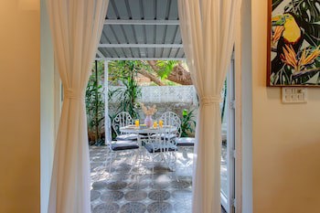 Aguada Anchorage - The Villa Resort