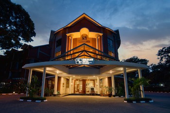 Kibo Palace Hotel Arusha