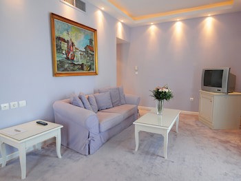 Paliria Hotel
