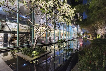 Chatrium Hotel Riverside Bangkok