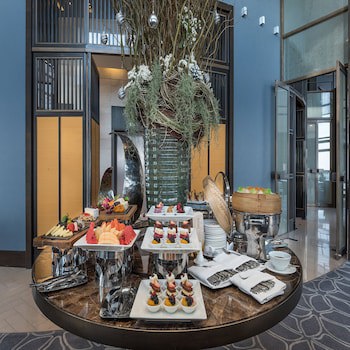 Chatrium Hotel Riverside Bangkok