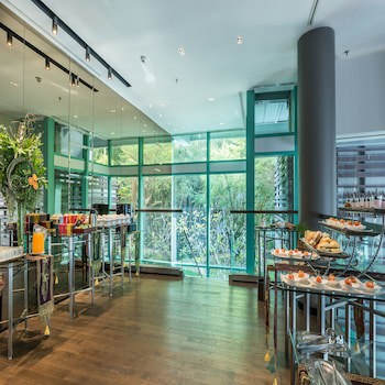 Chatrium Hotel Riverside Bangkok