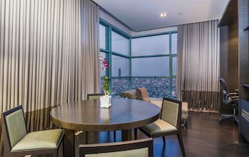 Chatrium Hotel Riverside Bangkok