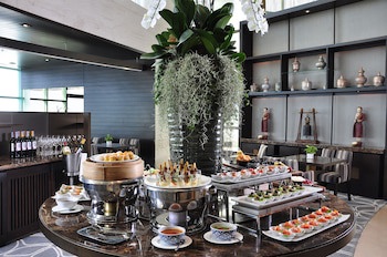 Chatrium Hotel Riverside Bangkok