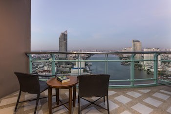 Chatrium Hotel Riverside Bangkok