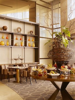 Chatrium Hotel Riverside Bangkok