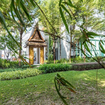 Chatrium Hotel Riverside Bangkok