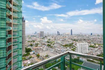 Chatrium Hotel Riverside Bangkok