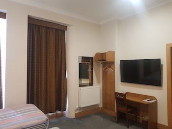 Aberdeen House