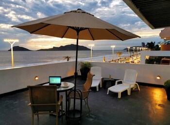 Coral Island Hotel