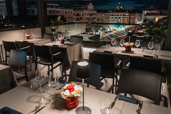 Twentyone Hotel galeri fotoğrafı