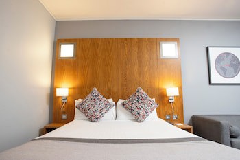 Ramada By Wyndham Belfast City Centre