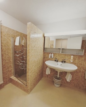 Esos Hotel Quelle