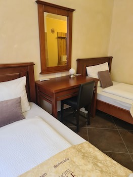 Esos Hotel Quelle