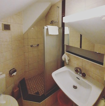 Esos Hotel Quelle
