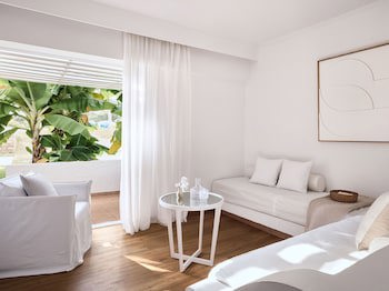 Grecotel LUXME White fotoğrafı