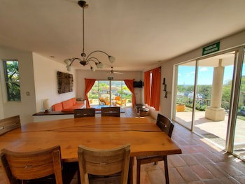Bahia Del Sol Villas & Condominiums