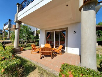 Bahia Del Sol Villas & Condominiums