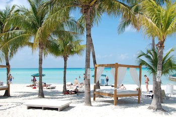 Cabanas Maria Del Mar