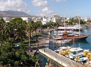 Paritsa Hotel galeri fotoğrafı