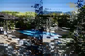 Theo Sunset Bay Hotel