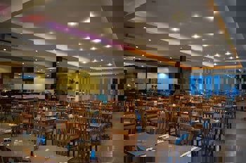 Theo Sunset Bay Hotel