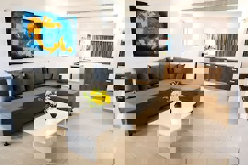 Theo Sunset Bay Hotel