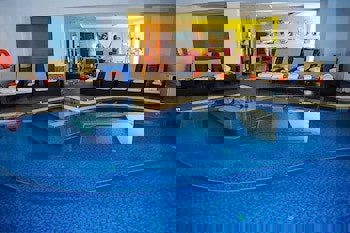 Theo Sunset Bay Hotel