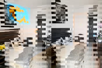 Theo Sunset Bay Hotel