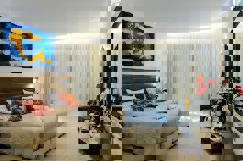 Theo Sunset Bay Hotel