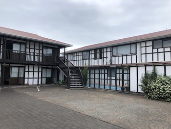 Albatross Motel