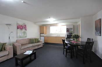 Homestead Villa Motel