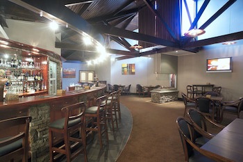 Ascot Park Hotel