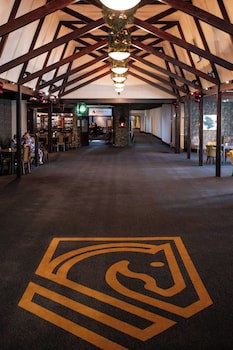 Ascot Park Hotel