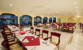 Obelisk Nile Hotel Aswan