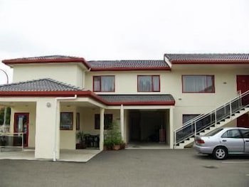 Bk's Rotorua Motor Lodge
