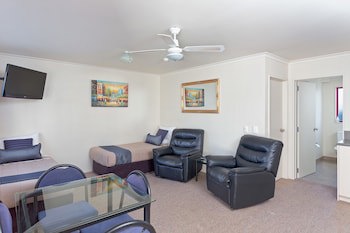 Bk's Rotorua Motor Lodge