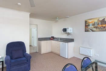 Bk's Rotorua Motor Lodge