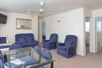 Bk's Rotorua Motor Lodge