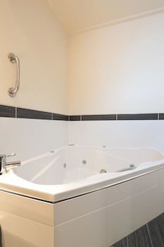 Kelvin Hotel